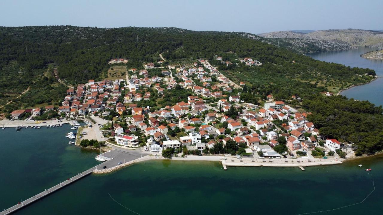 Apartment Twins Šibenik Exterior foto